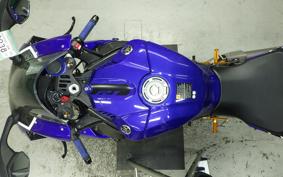 YAMAHA YZF-R1 2019