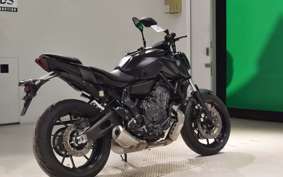 YAMAHA MT-07 2021