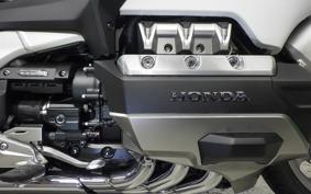 HONDA GL 1800 GOLD WING TOUR DCT 2026 SC79