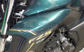 YAMAHA FZS25 2005