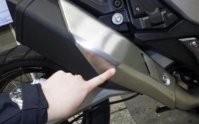 HONDA X-ADV 750 2025 RH21