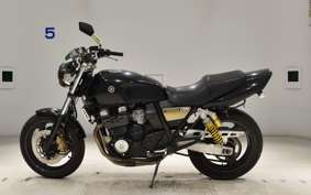 YAMAHA XJR400 R 2021 4HM