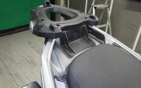 YAMAHA T-MAX 500 2011 SJ08J