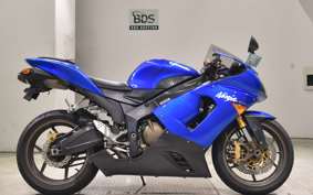 KAWASAKI NINJA ZX-6R 2005