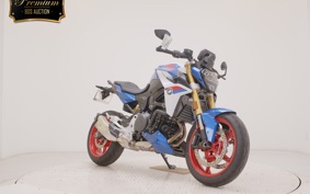 BMW F900R 2025