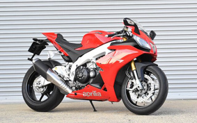APRILIA RSV4R