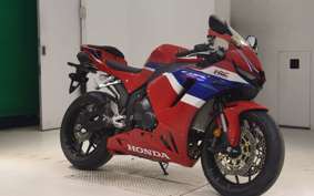 HONDA CBR600RR 2025 PC40