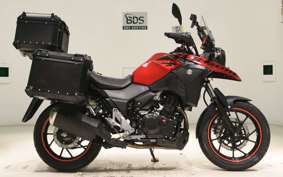 SUZUKI Vｽﾄﾛｰﾑ250 2020