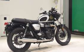 TRIUMPH BONNEVILLE T100 2025