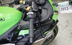 KAWASAKI ZX-25R ZX250E
