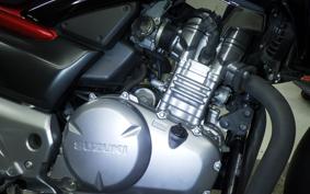 SUZUKI GSR250