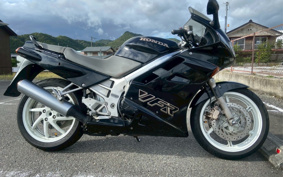 HONDA VFR750F 1992 RC36