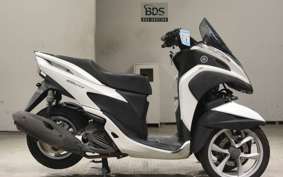 YAMAHA TRICITY 125 SE82J