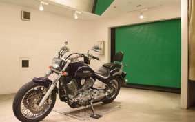 YAMAHA DRAGSTAR 1100 2000 VP10J