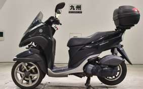 YAMAHA TRICITY 125 SE82J