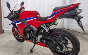 HONDA CBR600RR 2024 PC40