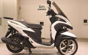 YAMAHA TRICITY 125 2004 SE82J