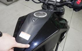 HONDA CB250R 2018 MC52