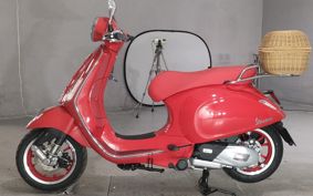 VESPA PRIMA BEIGE RA125 ..