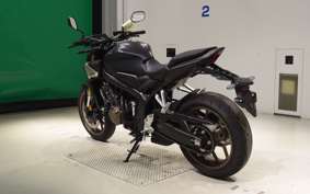 HONDA CB650R E-Clutch 2025 RH17