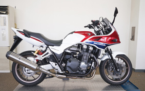 HONDA CB1300SB SUPER BOLDOR 2016 SC54