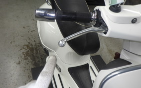 VESPA GTS300 IE 2013