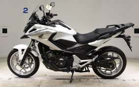 HONDA NC750X D Limited 2017 RC90