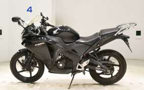 HONDA CBR125R 2025 JC50