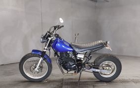 YAMAHA TW225 DG09J