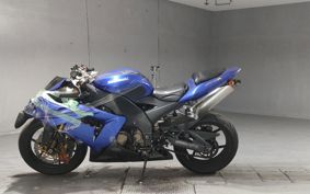 KAWASAKI ZX 10 NINJA R 2004 ZXT00C