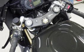 SUZUKI GS1200SS 2001 GV78A