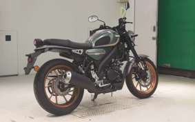 YAMAHA XSR155 2025