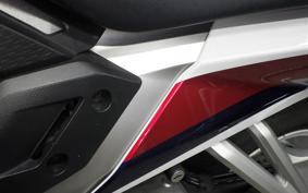 HONDA VFR800F 2019 RC79