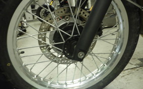 KAWASAKI W400 2010 EJ400A