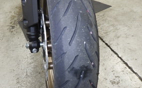 HONDA CB250R MC52