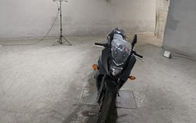 HONDA CBR650F RC83
