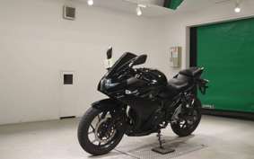 SUZUKI GSX250 R