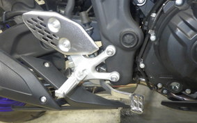 YAMAHA MT-25