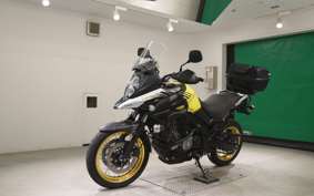 SUZUKI Vｽﾄﾛｰﾑ650XTA 2017