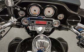 HARLEY HARLEY FLHX1580 KB4