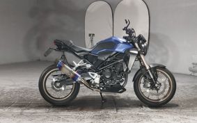 HONDA CB250R MC52