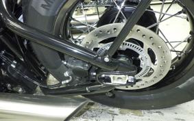 TRIUMPH BONNEVILLE BOBBER 2026