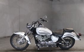 YAMAHA DRAGSTAR 250 VG02J
