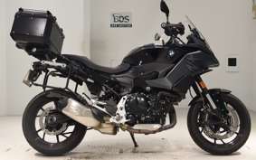 BMW F900XR