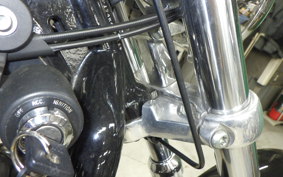 HARLEY XL1200C 2004