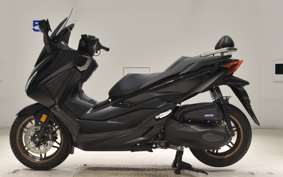 HONDA FORZA 250 MF17