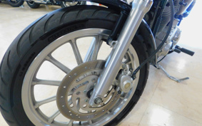 HARLEY XL883L 2004 CMM