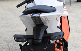 KTM 1190 RC8 R 2016 VR440