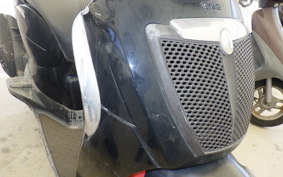 APRILIA SCARABEO 125