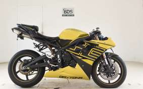 TRIUMPH DAYTONA 675 2013